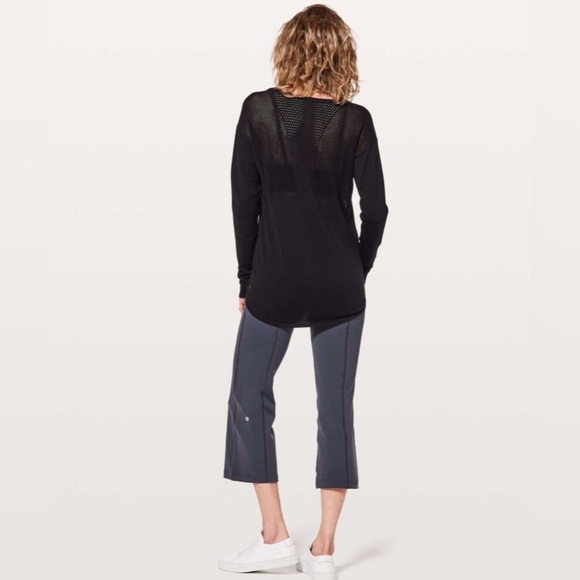 Lululemon Still Movement Sweater | Black | Size 8 - Picture 3 of 9